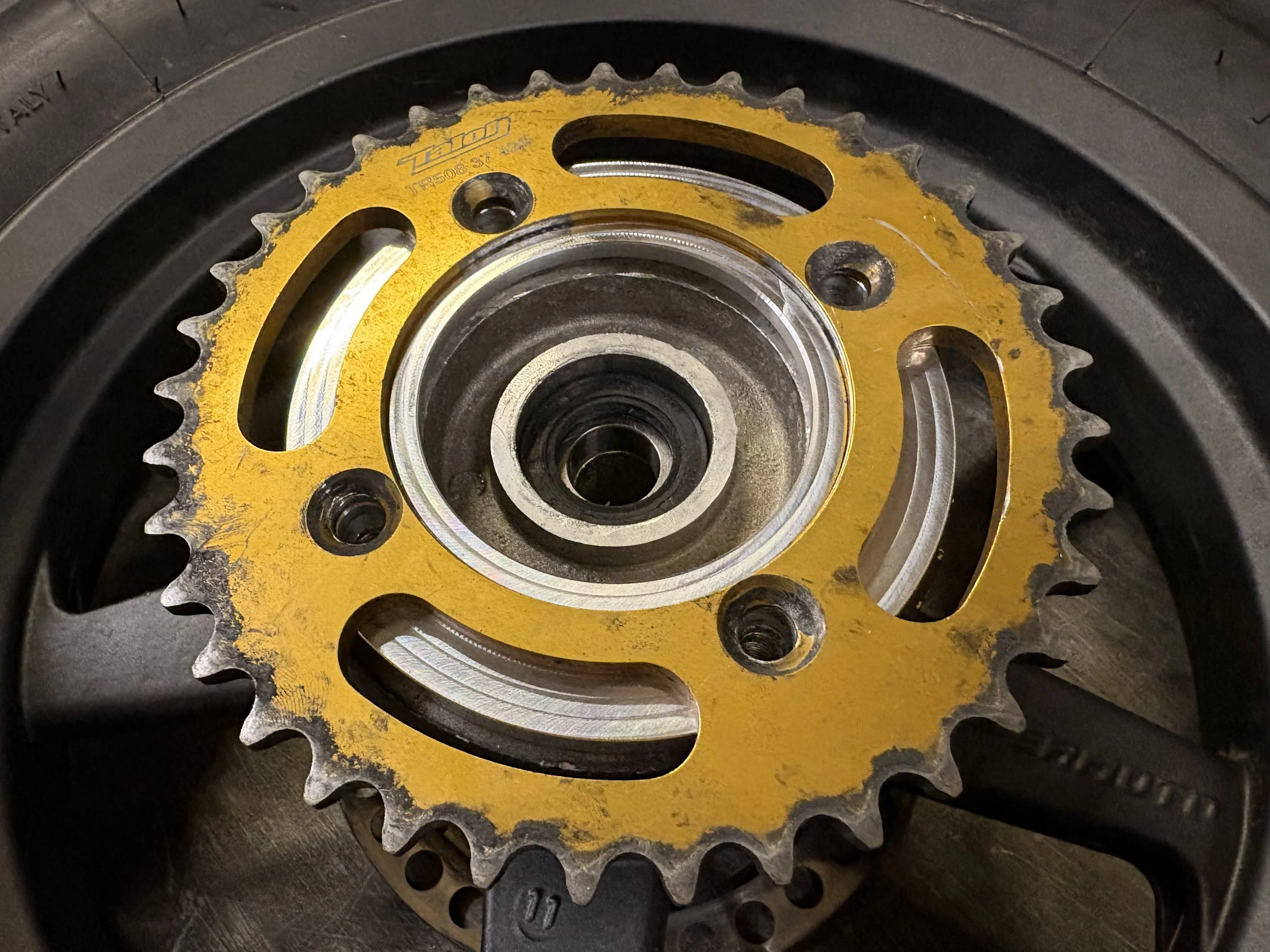 KTM SX 85 Husqvarna tc85 & Gas Gas mc85 SPROCKET OFFSET SPACER